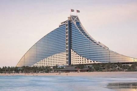Invia – Jumeirah Beach Hotel,  recenzie