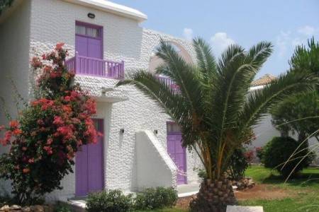 Invia – Merit Cyprus Gardens Holiday Village,  recenzie