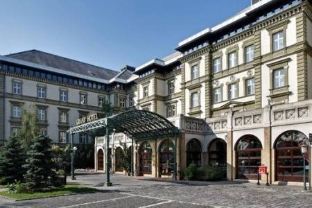 Invia – Danubius Grand Hotel Margitsziget,  recenzie