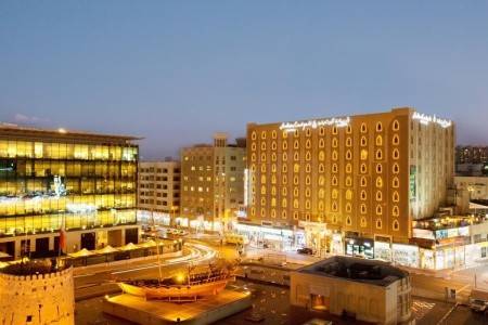 Invia – Arabian Courtyard Hotel And Spa,  recenzie
