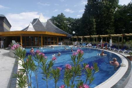 Invia – Hévíz, Spa Resort H162 – 5 Denní Wellness Superior, Balaton