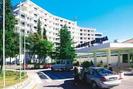 Invia – Hotel Medena, Trogir,  recenzie