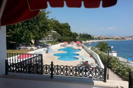 Invia – Jadran Hotel Seget, Trogir