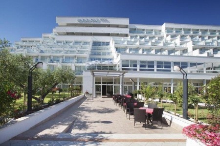 Invia – Hotel Narcis – Maslinica Hotels & Resorts, Rabac