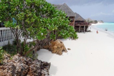 Invia – Langi Langi Beach Bungalows, Zanzibar
