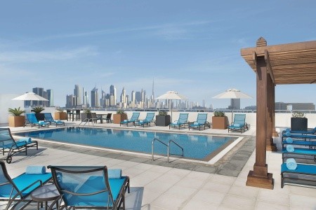 Invia – Hilton Garden Inn Dubai Al Mina,  recenzie