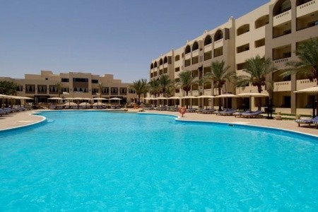 Invia – Nubia Aqua Beach Resort, Egypt