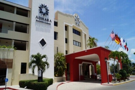 Invia – Adhara Hacienda Cancun,  recenzie