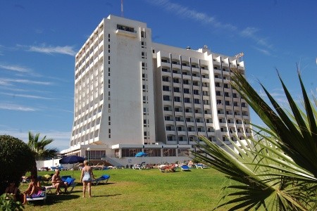 Invia – Anezi Tower, Agadir