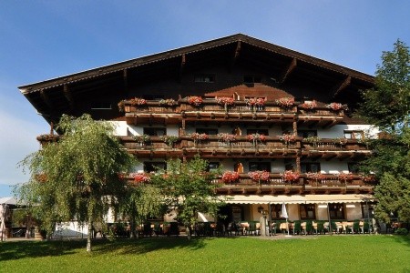 Invia – Berghotel Kitzbuhler Alpen, Tirolsko