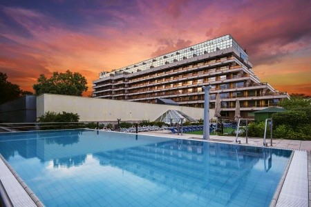 Invia – Danubius Health Spa Resort Margitsziget,  recenzie