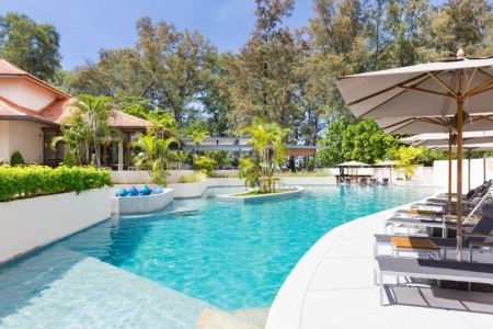 Invia – Dewa Phuket Resort (Nai Yang Beach),  recenzie