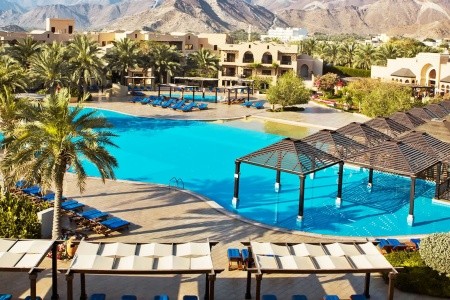 Invia – Miramar Al Aqah Beach Resort, Fujairah