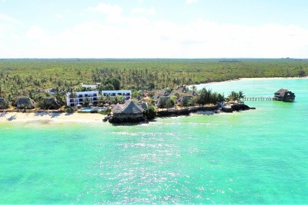 Invia – Reef & Beach Resort, Zanzibar