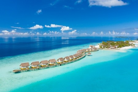 Invia – Saii Lagoon Maldives,  recenzie