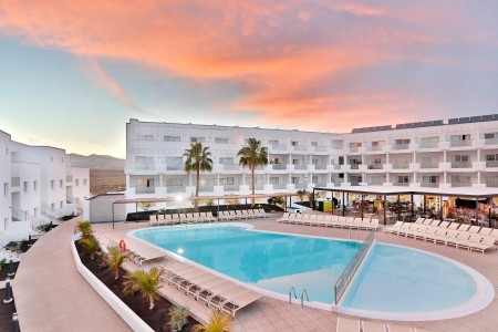 Invia – Aequora Lanzarote Suites, Lanzarote