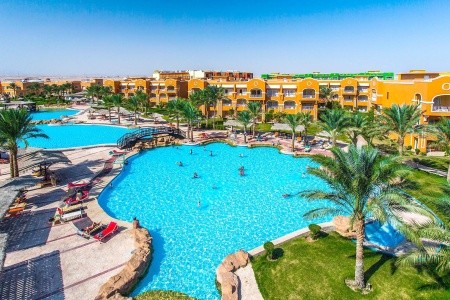 Invia – Caribbean World Soma Bay, Hurghada