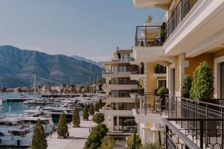 Recenzie: Invia – Regent Porto Montenegro