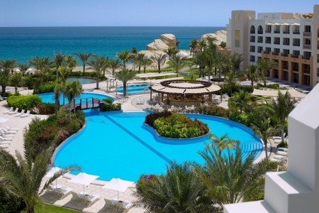 Invia – Shangri-La Barr Al Jissah Resort & Spa – Al Waha, Muscat