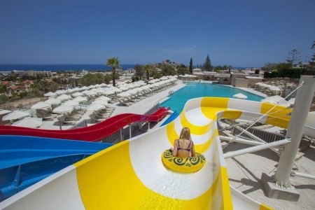Invia – St. Elias Resort, Cyprus